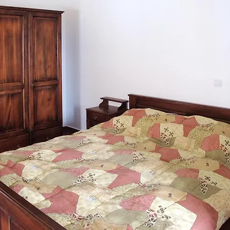 بيت للعطل Suzi 425s Orihi
